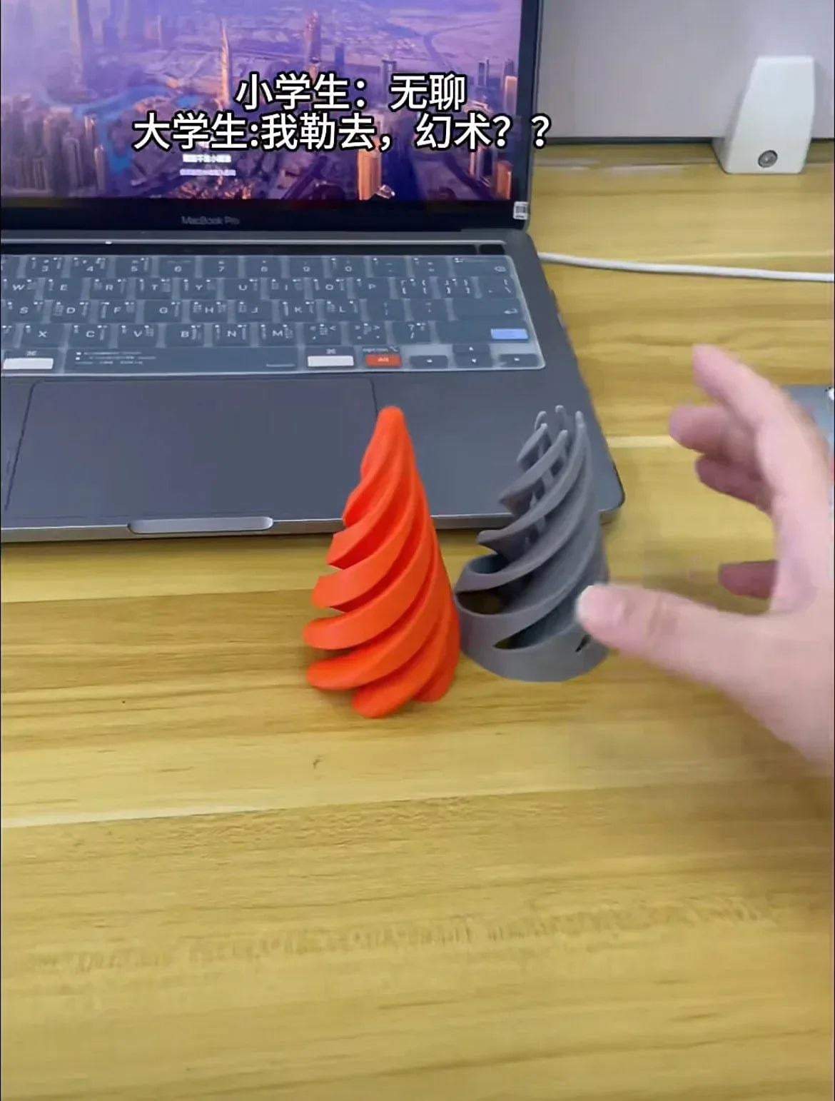 3d Printing Spiral Cone Fingertip Toys(PACK OF 2) - Khareedlo.com.pk
